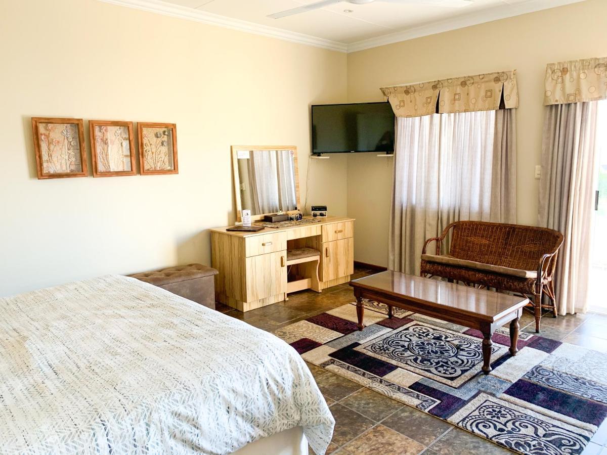 Marina Martinique B&B ジェフリーズ・ベイ エクステリア 写真
