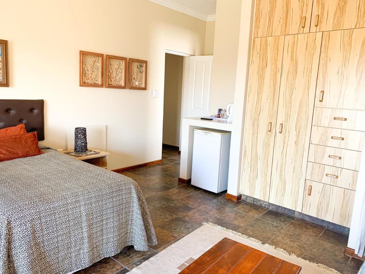 Marina Martinique B&B ジェフリーズ・ベイ エクステリア 写真