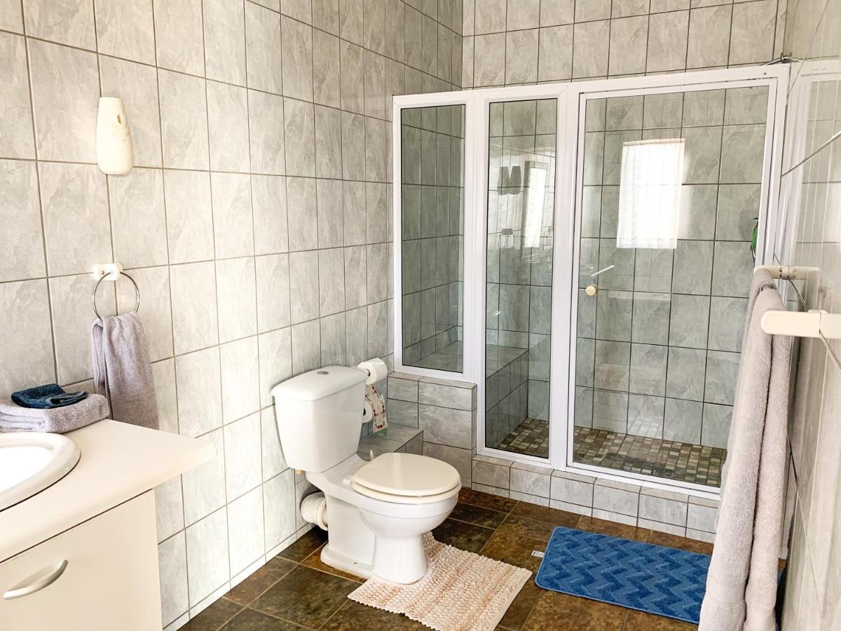 Marina Martinique B&B ジェフリーズ・ベイ エクステリア 写真